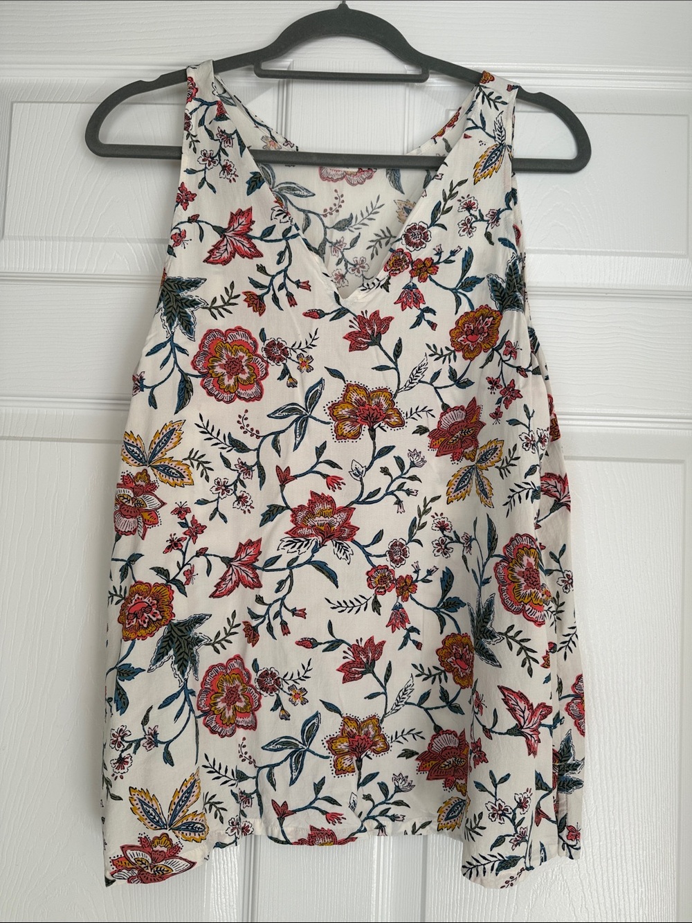 Floral V-Neck Sleeveless Tank Top - White with Red & Mustard Floral
